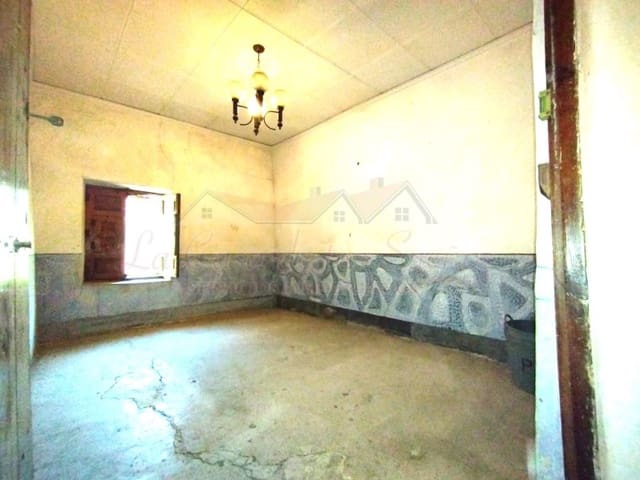 3 bedroom Finca/Country House for sale in Sax with pool - € 59,000 (Ref: 8776994)