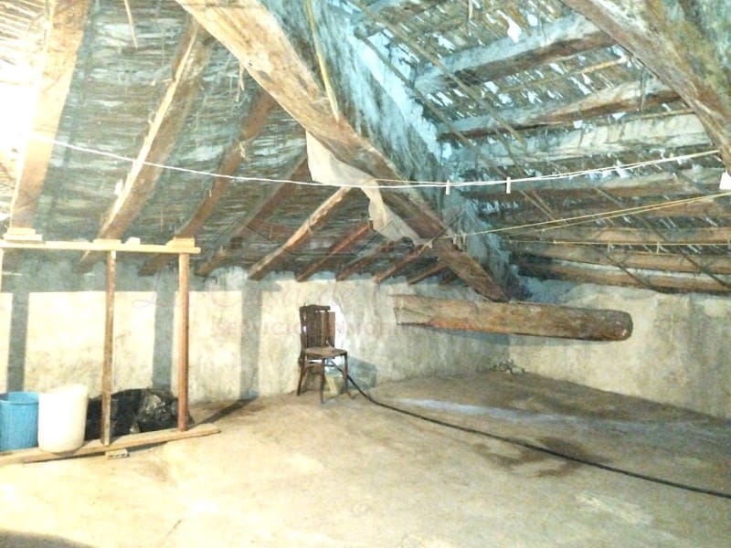 3 makuuhuone Maalaistalo myytävänä paikassa Sax mukana uima-altaan - 59 000 € (Ref: 8776994)