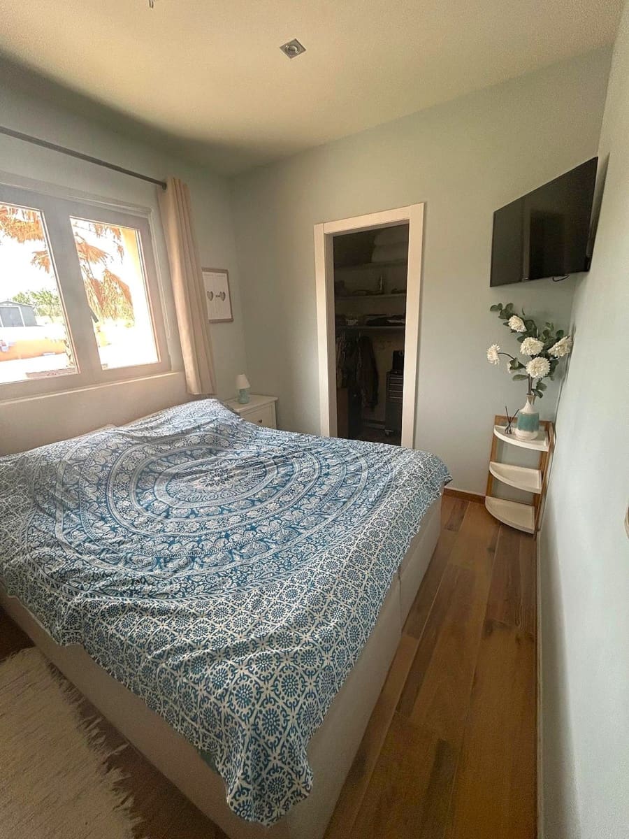 4 soveværelse Villa til salg i Salinas med swimmingpool - € 495.000 (Ref: 8983018)