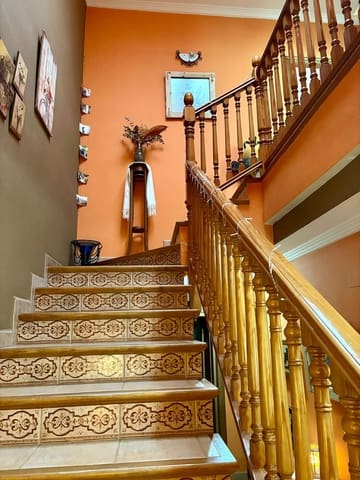 4 slaapkamer Huis te koop in Pinoso met zwembad - € 157.500 (Ref: 9058997)