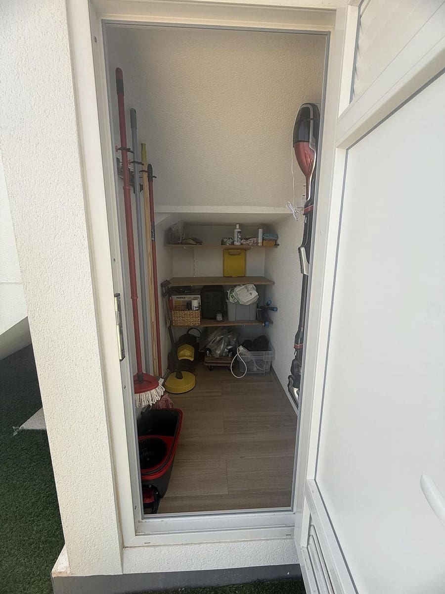 2 slaapkamer Appartement te koop in Los Montesinos met zwembad - € 274.950 (Ref: 9186663)