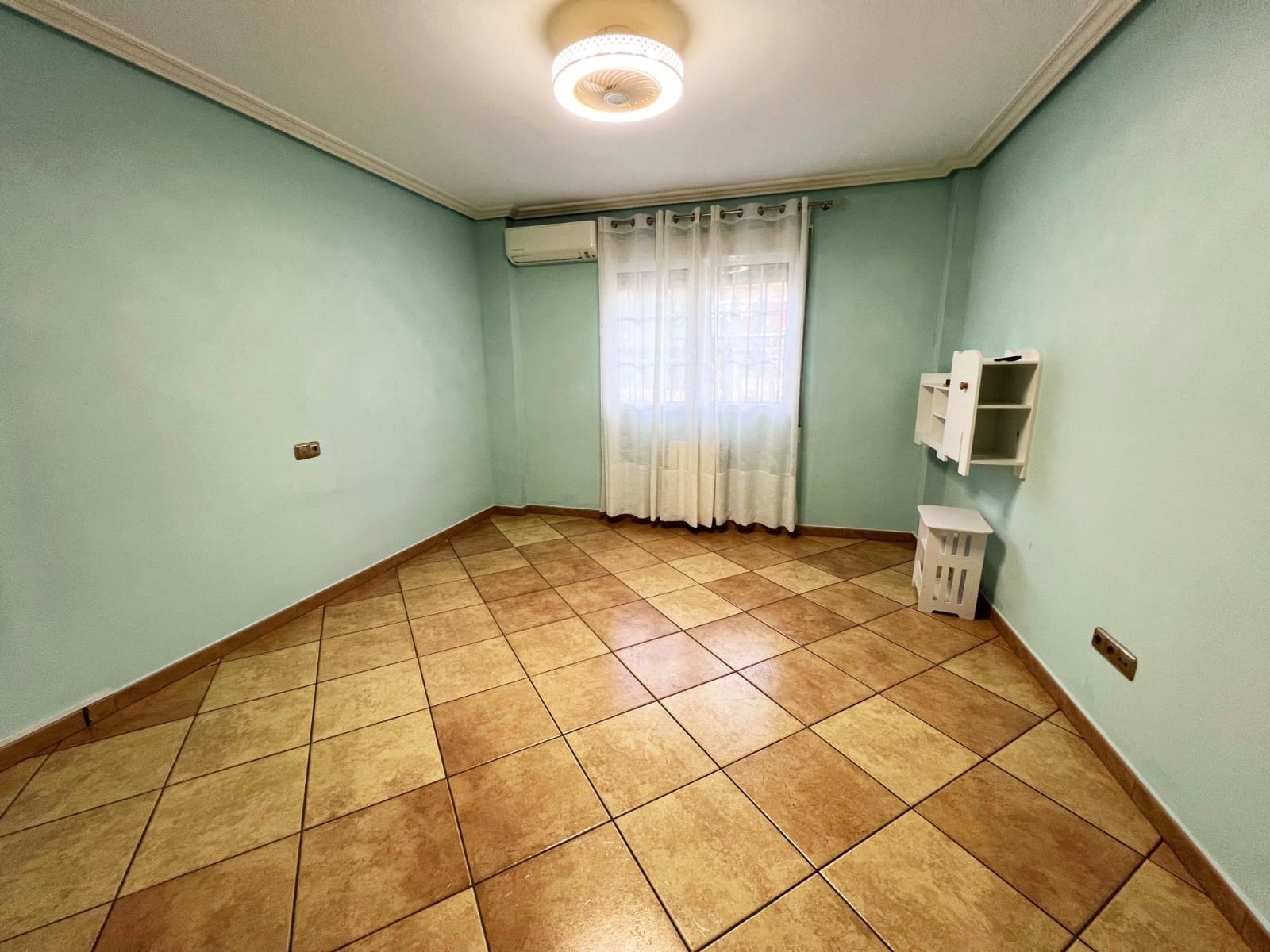 5 bedroom Villa for sale in Hondon de los Frailes with pool garage - € 369,550 (Ref: 9254717)