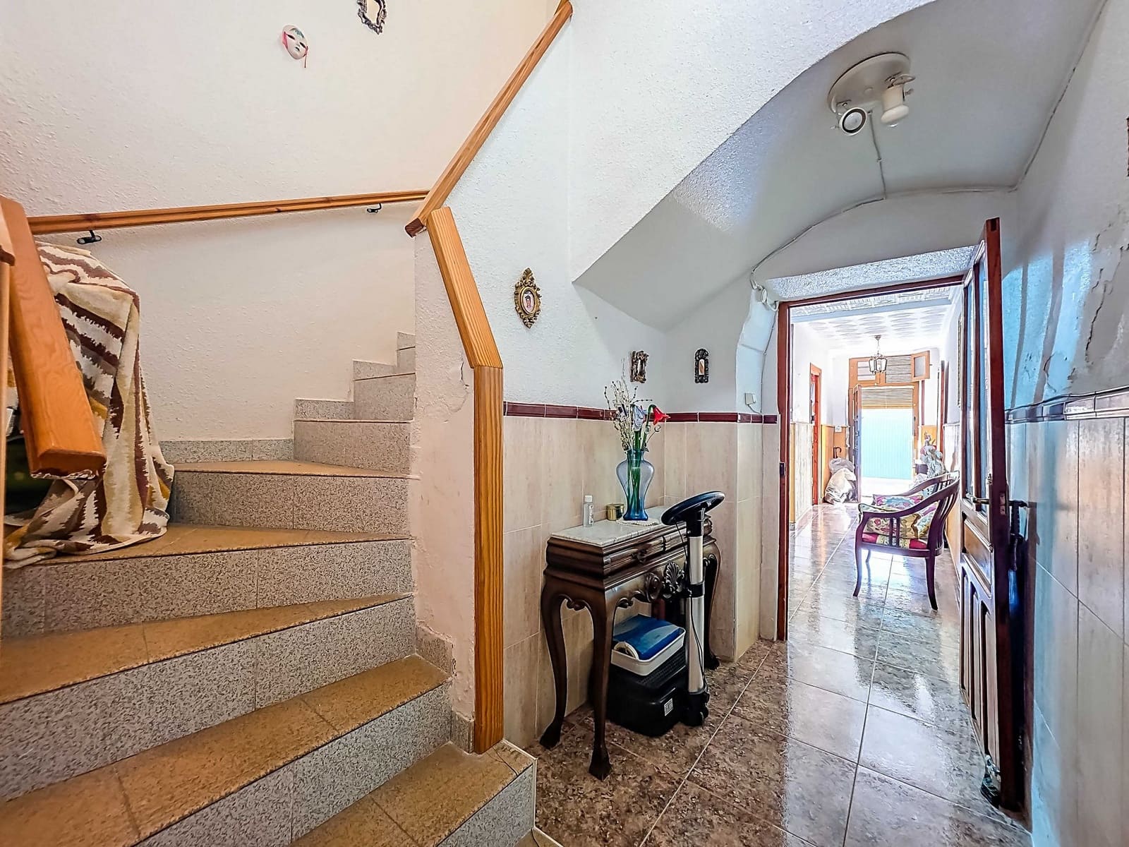 Casa de 3 habitaciones en Pinoso en venta con piscina - 89.950 € (Ref: 9265171)