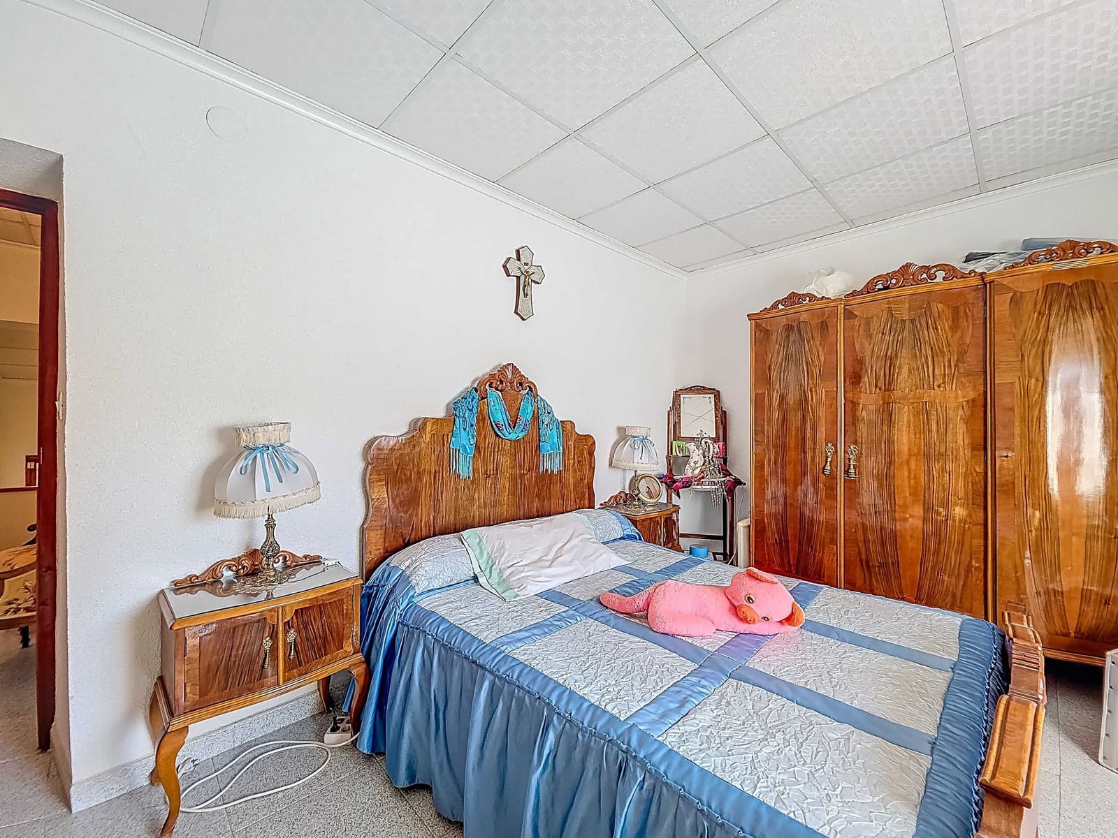 Casa de 3 habitaciones en Pinoso en venta con piscina - 89.950 € (Ref: 9265171)