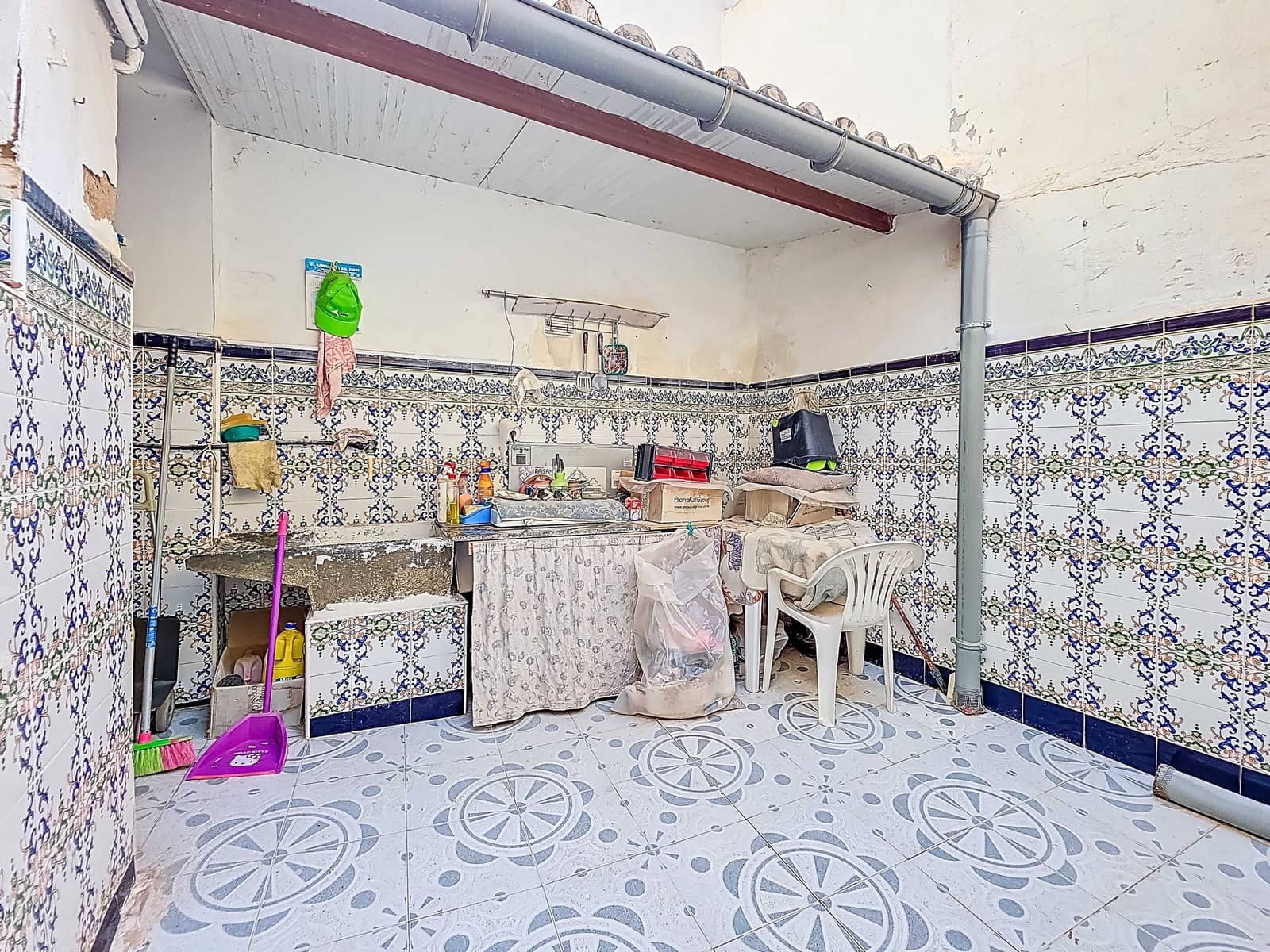 Casa de 3 habitaciones en Pinoso en venta con piscina - 89.950 € (Ref: 9265171)