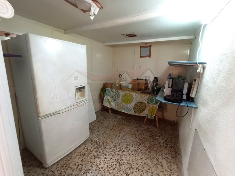 Comercial para venda em Sax com piscina - 85 000 € (Ref: 9282661)