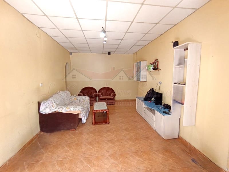 5 sovrum Finca/Hus på landet till salu i Sax med pool - 165 000 € (Ref: 9282665)