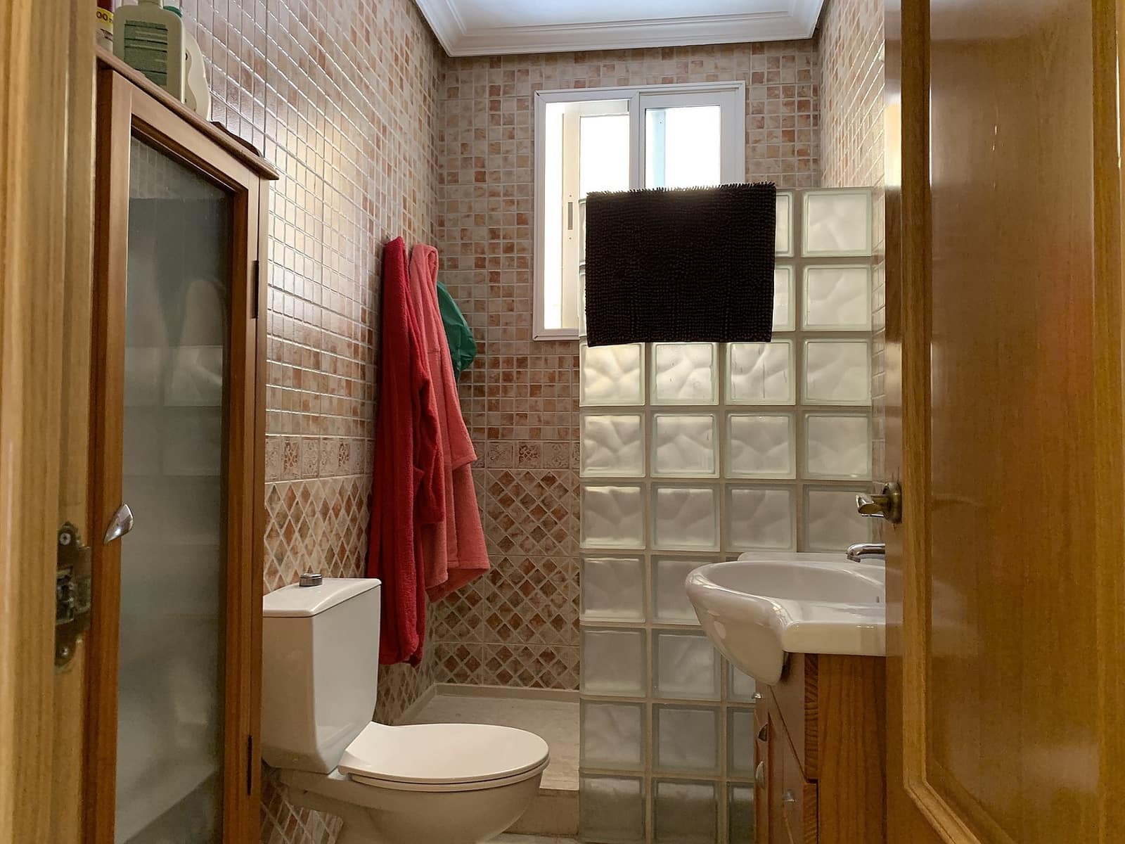 4 bedroom Villa for sale in Aspe with pool - € 249,950 (Ref: 9284071)