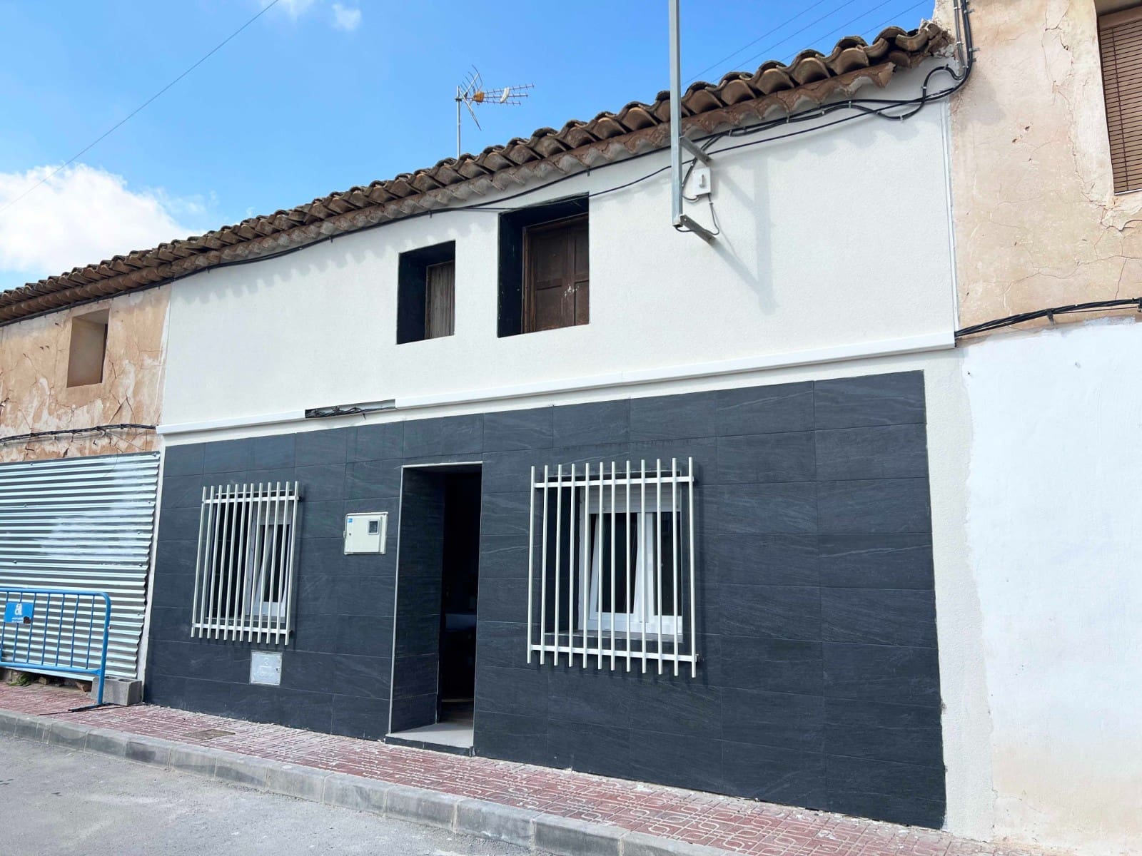 3 slaapkamer Huis te koop in Hondon de los Frailes met zwembad - € 129.950 (Ref: 9294711)