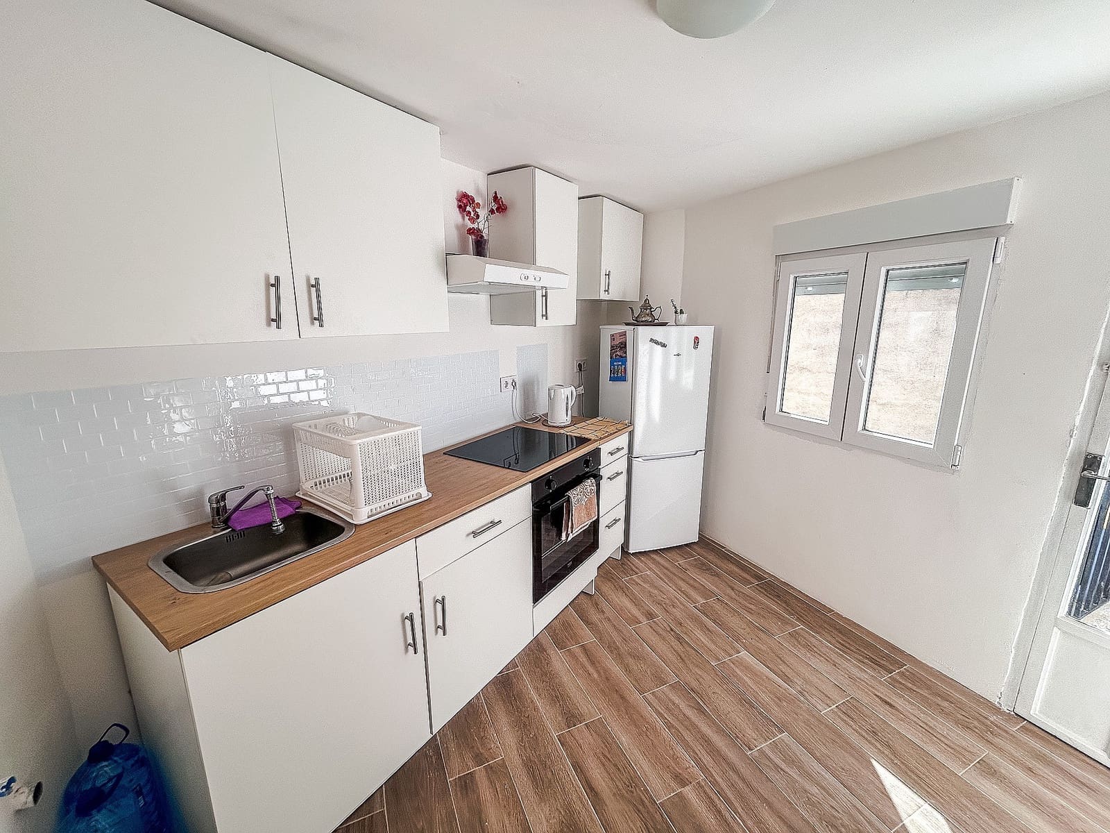 4 soveværelse Lejlighed til salg i Monovar / Monover med swimmingpool - € 75.000 (Ref: 9310496)