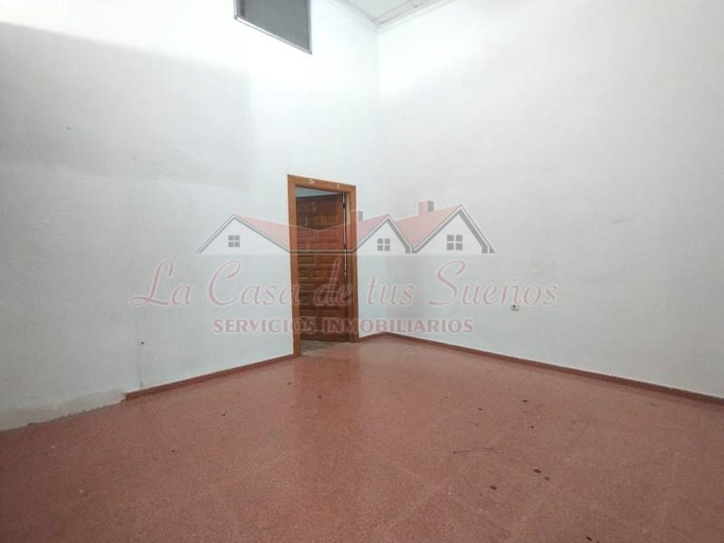 Erhverv til salg i Sax med swimmingpool - € 130.000 (Ref: 9310497)