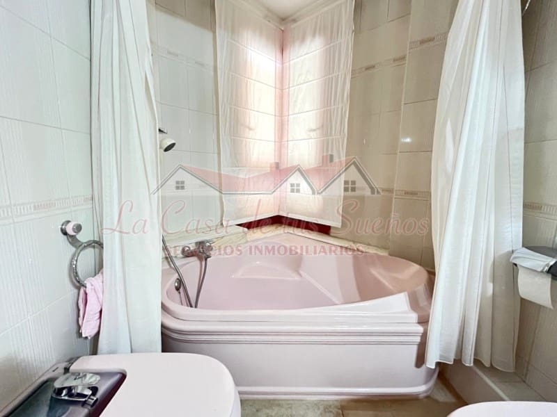 4 quarto Casa em Banda para venda em Sax com piscina - 260 000 € (Ref: 9317239)