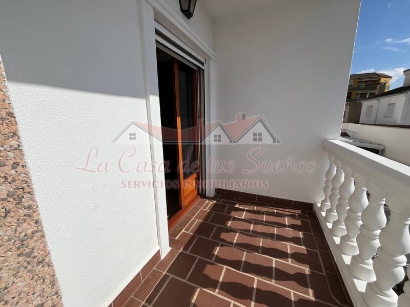 4 quarto Casa em Banda para venda em Sax com piscina - 260 000 € (Ref: 9317239)