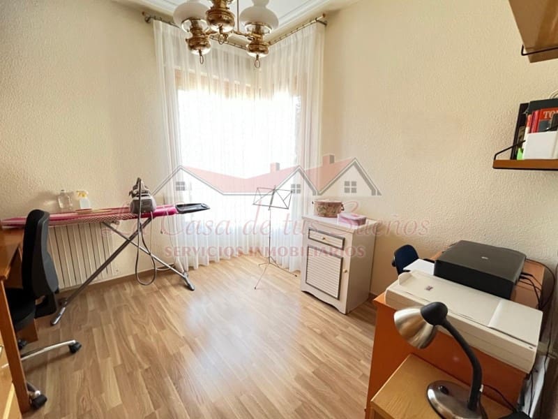 4 quarto Casa em Banda para venda em Sax com piscina - 260 000 € (Ref: 9317239)