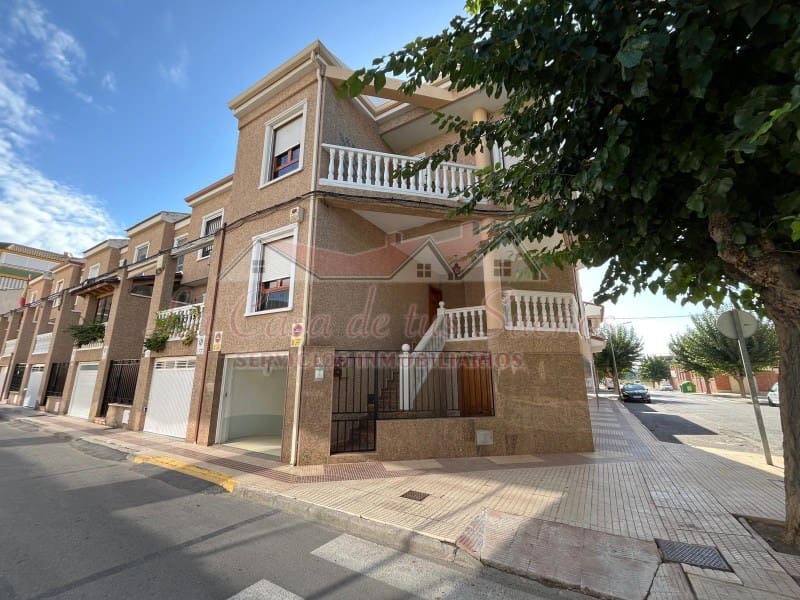 4 quarto Casa em Banda para venda em Sax com piscina - 260 000 € (Ref: 9317239)