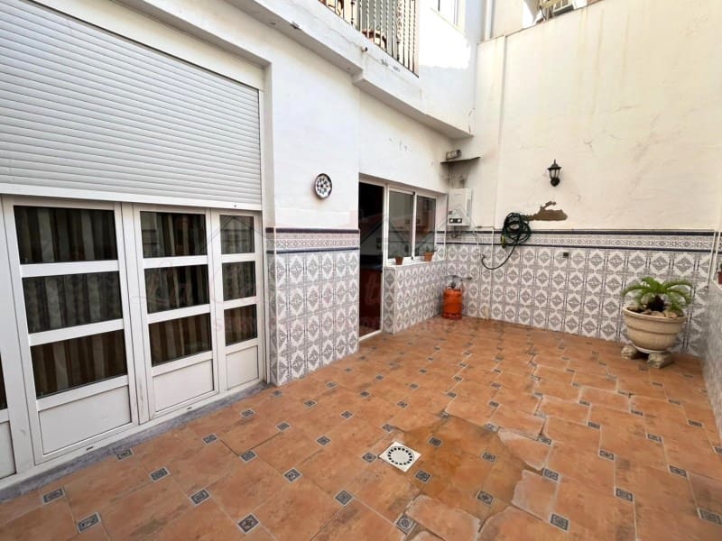 5 soverom Hus til salgs i Sax med svømmebasseng - € 262 500 (Ref: 9330166)