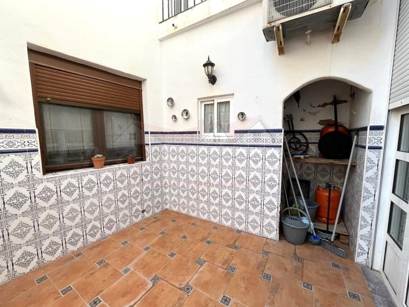 5 soverom Hus til salgs i Sax med svømmebasseng - € 262 500 (Ref: 9330166)