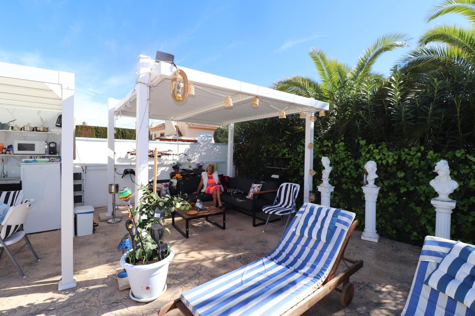 2 bedroom Villa for sale in Hondon de las Nieves with pool - € 260,000 (Ref: 9334400)