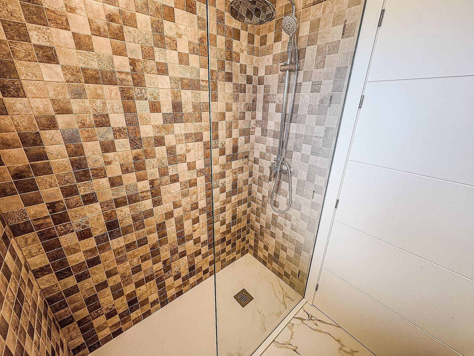 4 bedroom Villa for sale in Pinoso with pool garage - € 525,000 (Ref: 9340716)