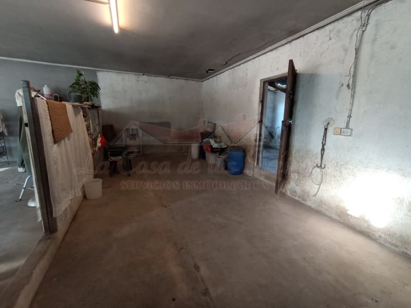 2 bedroom Finca/Country House for sale in Sax with pool - € 150,000 (Ref: 9341862)