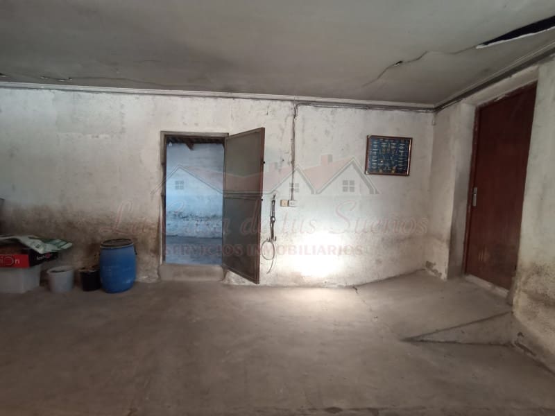 2 bedroom Finca/Country House for sale in Sax with pool - € 150,000 (Ref: 9341862)