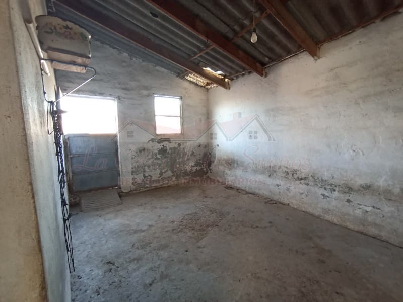 2 bedroom Finca/Country House for sale in Sax with pool - € 150,000 (Ref: 9341862)