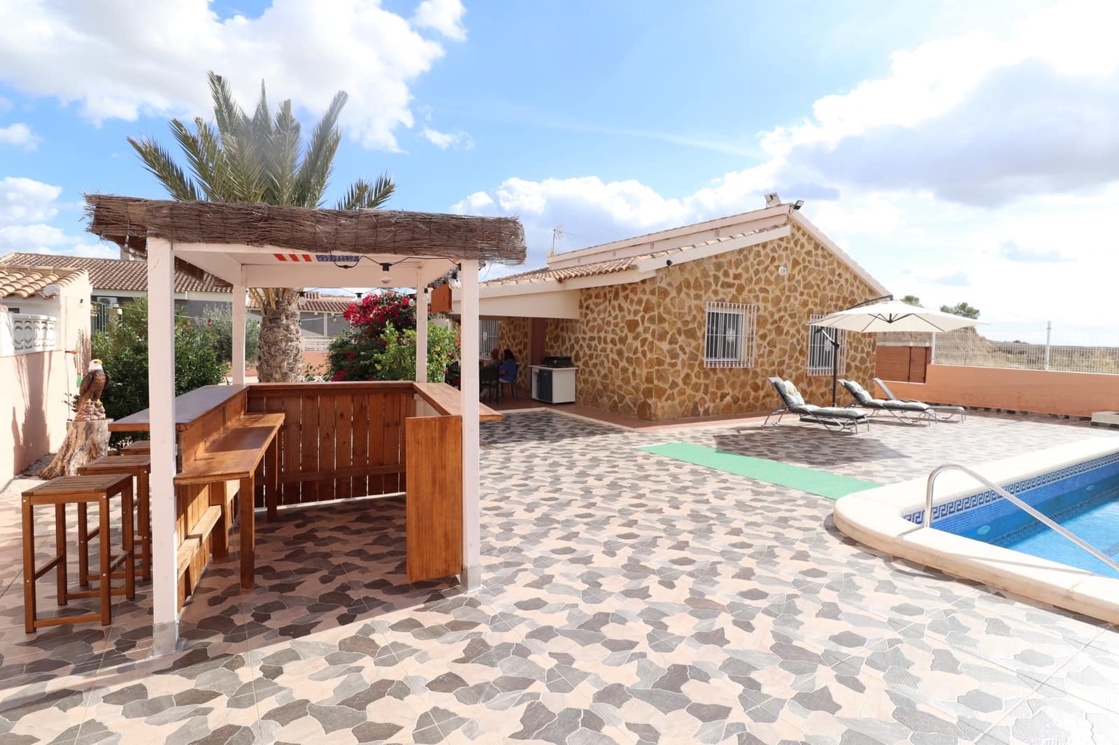 2 bedroom Villa for sale in Fortuna with pool - € 198,000 (Ref: 9361965)