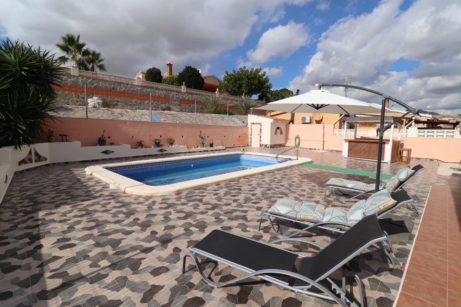 2 bedroom Villa for sale in Fortuna with pool - € 198,000 (Ref: 9361965)