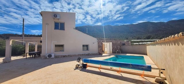 2 quarto Moradia para venda em La Romana com piscina garagem - 275 000 € (Ref: 9366972)