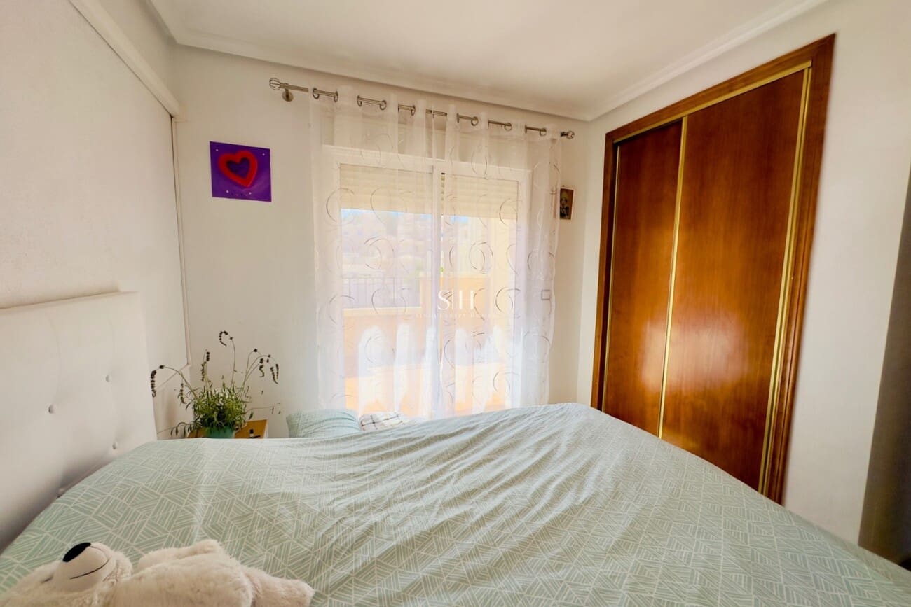 3 soveværelse Byhus til salg i San Miguel de Salinas med swimmingpool - € 210.000 (Ref: 9376644)