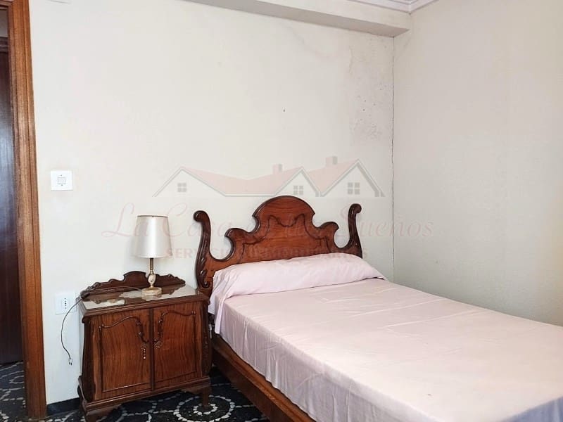 4 sovrum Lägenhet till salu i Sax med pool - 124 900 € (Ref: 9378747)