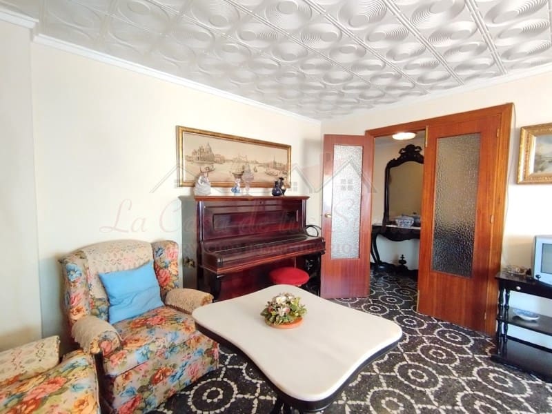 4 sovrum Lägenhet till salu i Sax med pool - 124 900 € (Ref: 9378747)