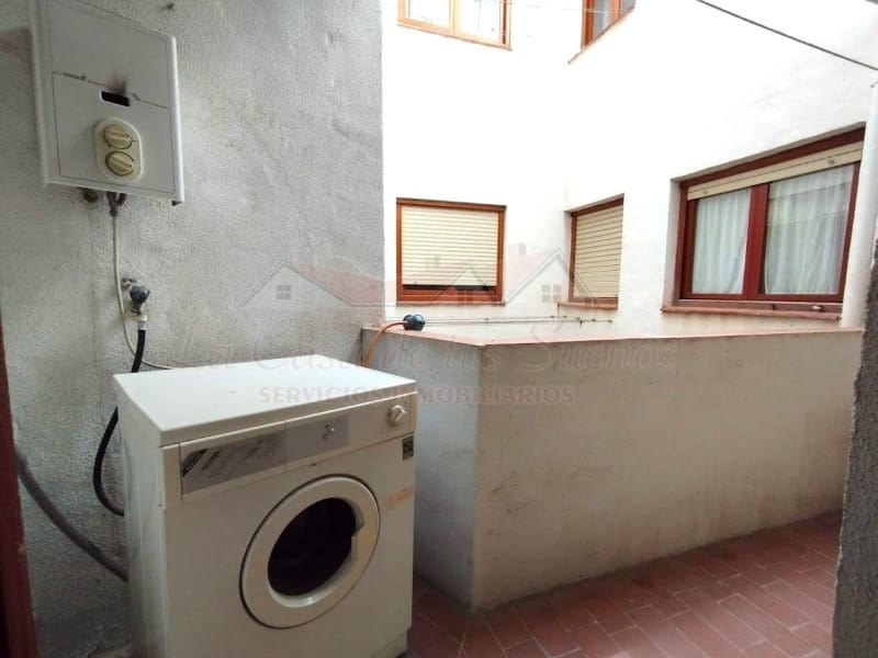 4 sovrum Lägenhet till salu i Sax med pool - 124 900 € (Ref: 9378747)