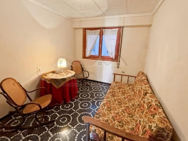 4 sovrum Lägenhet till salu i Sax med pool - 124 900 € (Ref: 9378747)