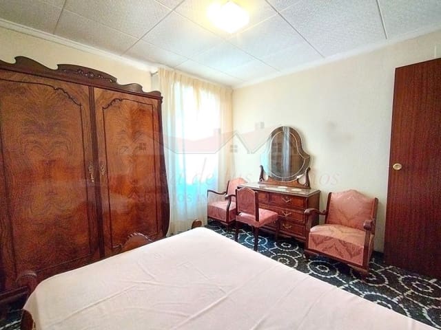 4 sovrum Lägenhet till salu i Sax med pool - 124 900 € (Ref: 9378747)