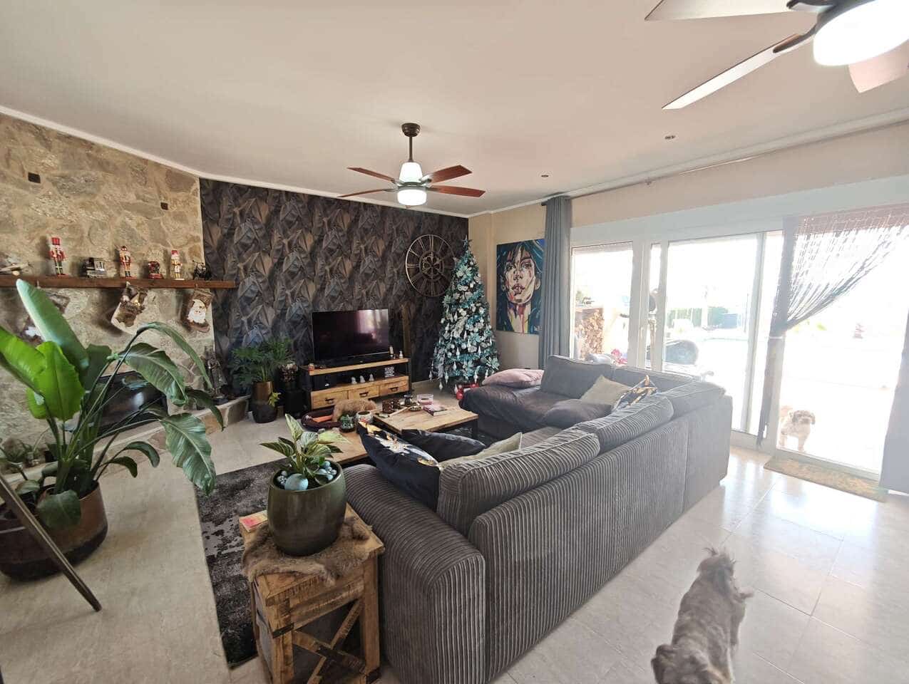 3 soverom Villa til salgs i Sax med svømmebasseng - € 399 995 (Ref: 9382353)