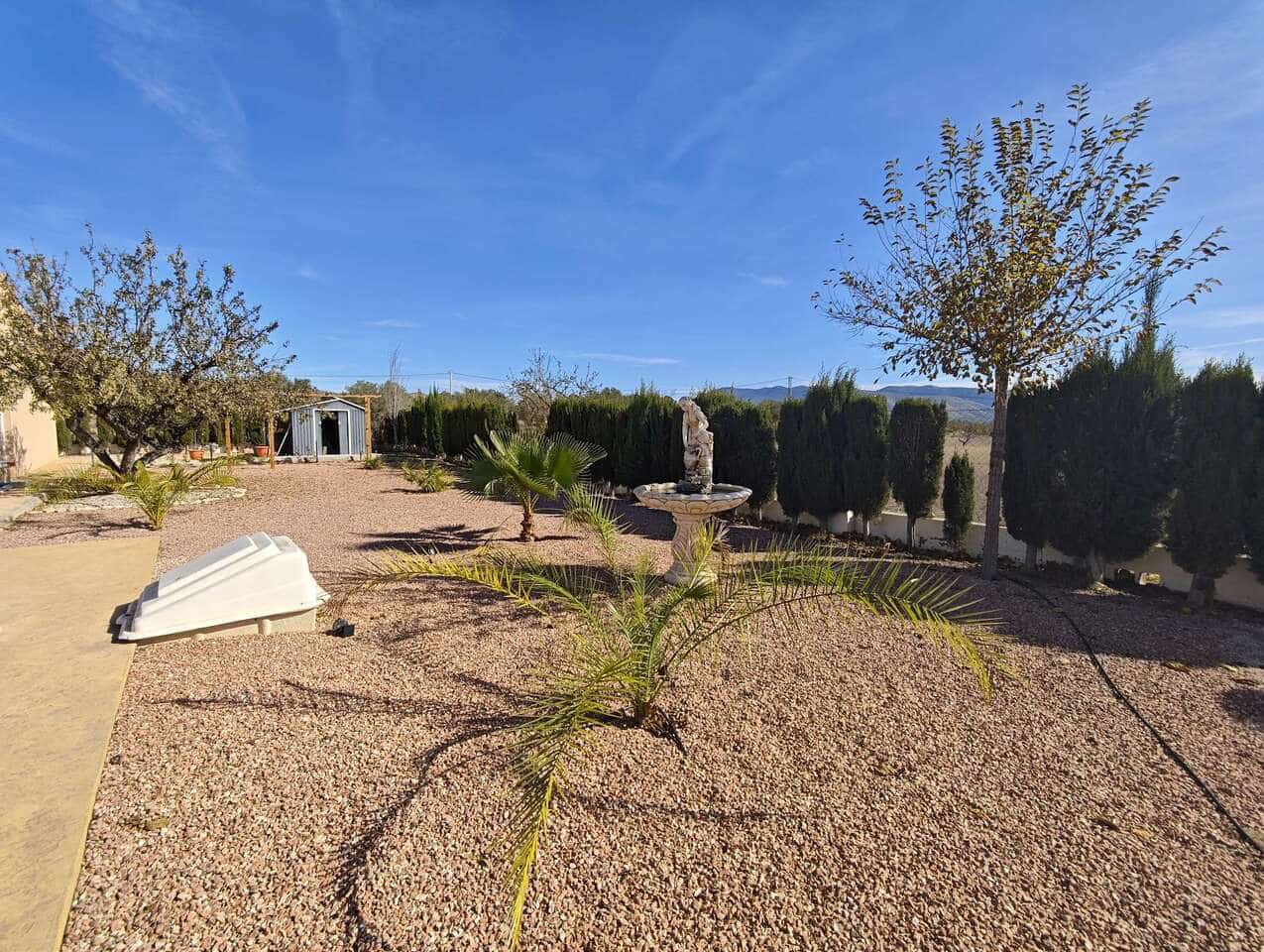 3 soverom Villa til salgs i Sax med svømmebasseng - € 399 995 (Ref: 9382353)