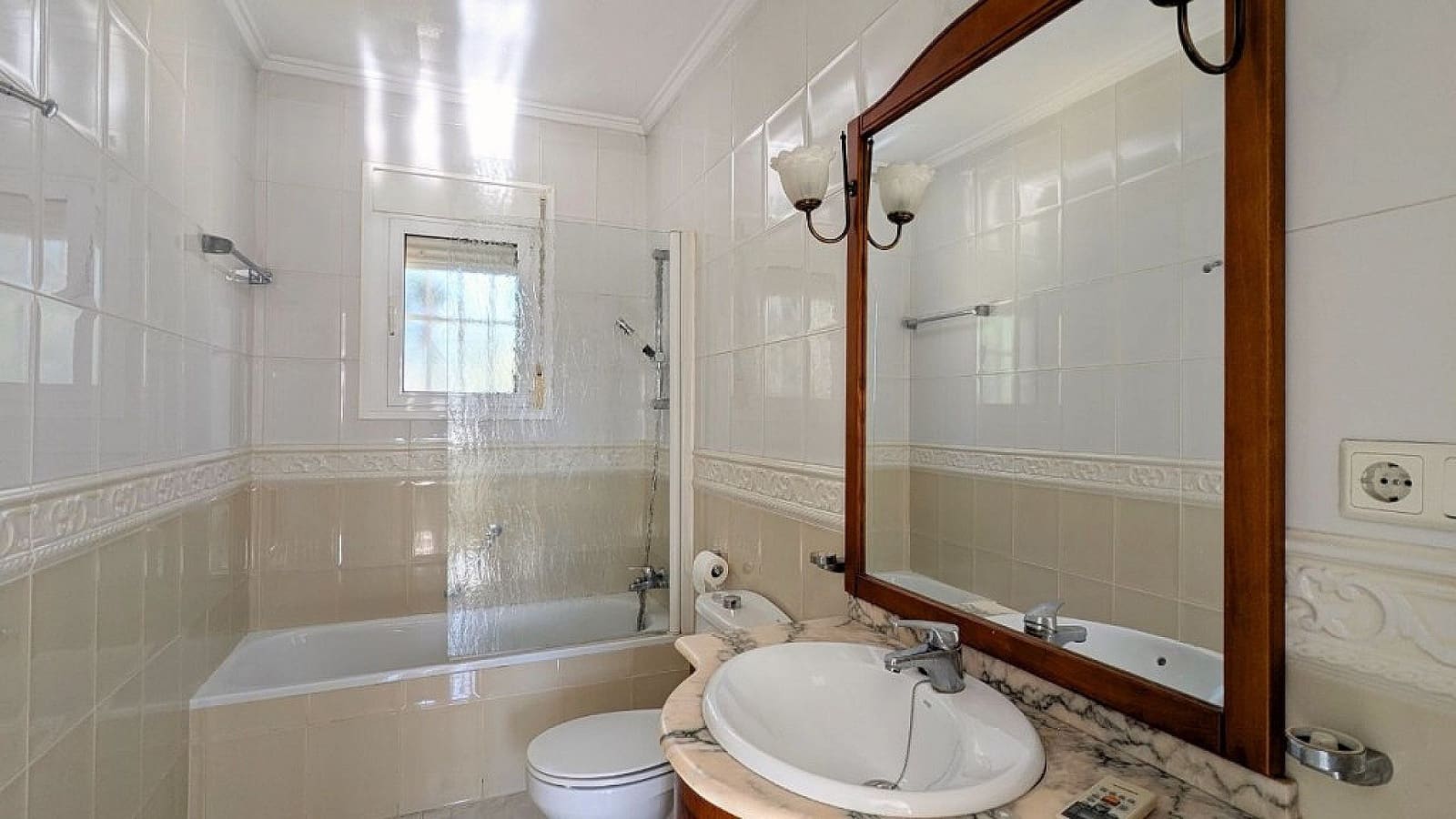 3 Zimmer Villa zu verkaufen in Ciudad Quesada mit Pool - 399.900 € (Ref: 9382355)