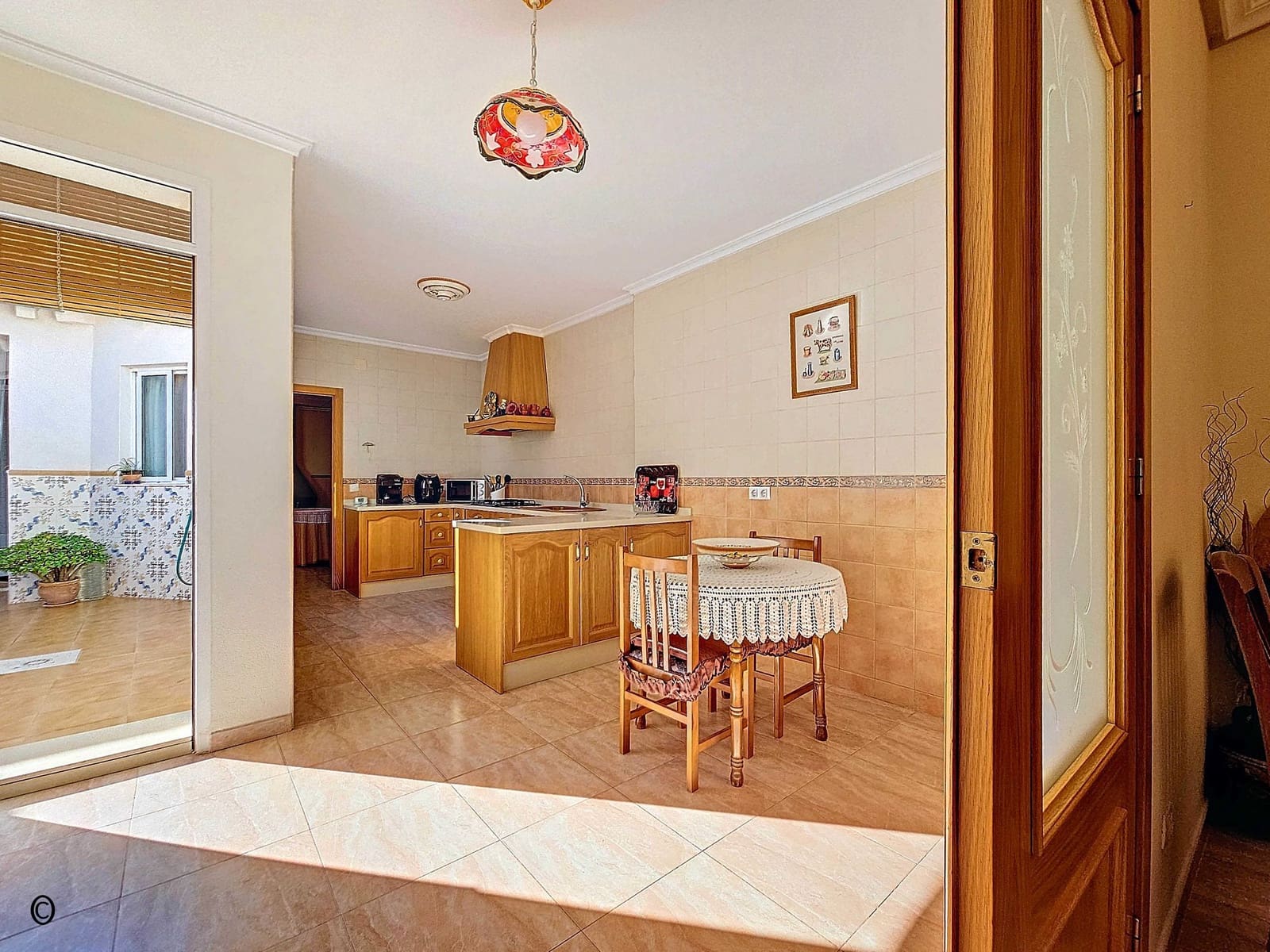 3 bedroom Townhouse for sale in Pinoso with pool garage - € 147,500 (Ref: 9385148)