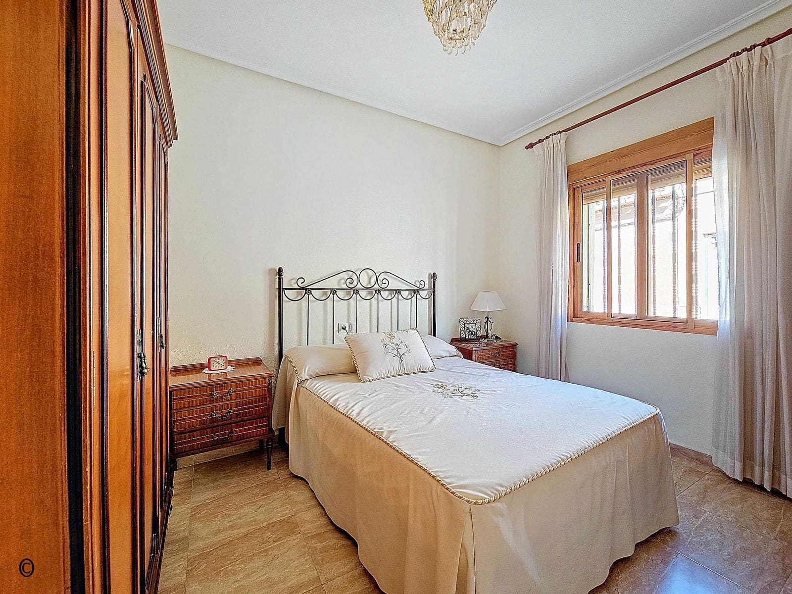 3 bedroom Townhouse for sale in Pinoso with pool garage - € 147,500 (Ref: 9385148)