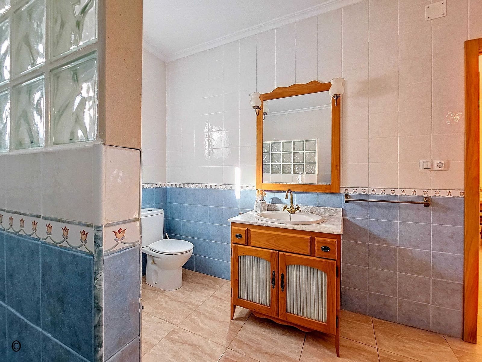 3 bedroom Townhouse for sale in Pinoso with pool garage - € 147,500 (Ref: 9385148)