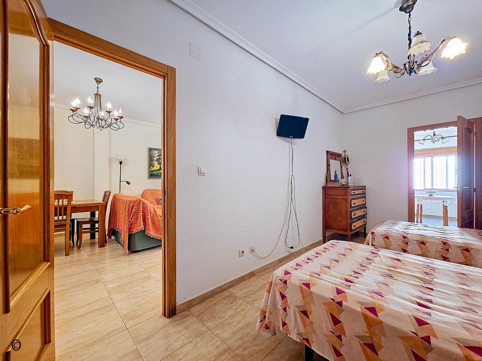 3 bedroom Townhouse for sale in Pinoso with pool garage - € 147,500 (Ref: 9385148)