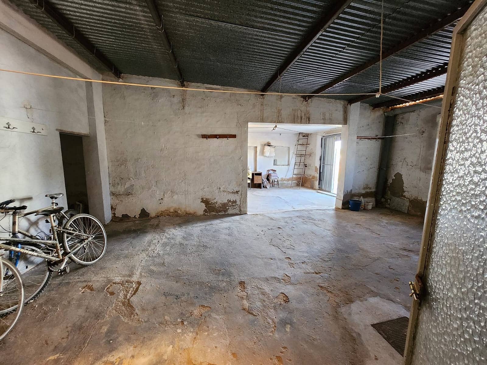 6 soverom Hus til salgs i Yecla med svømmebasseng garasje - € 119 500 (Ref: 9385149)