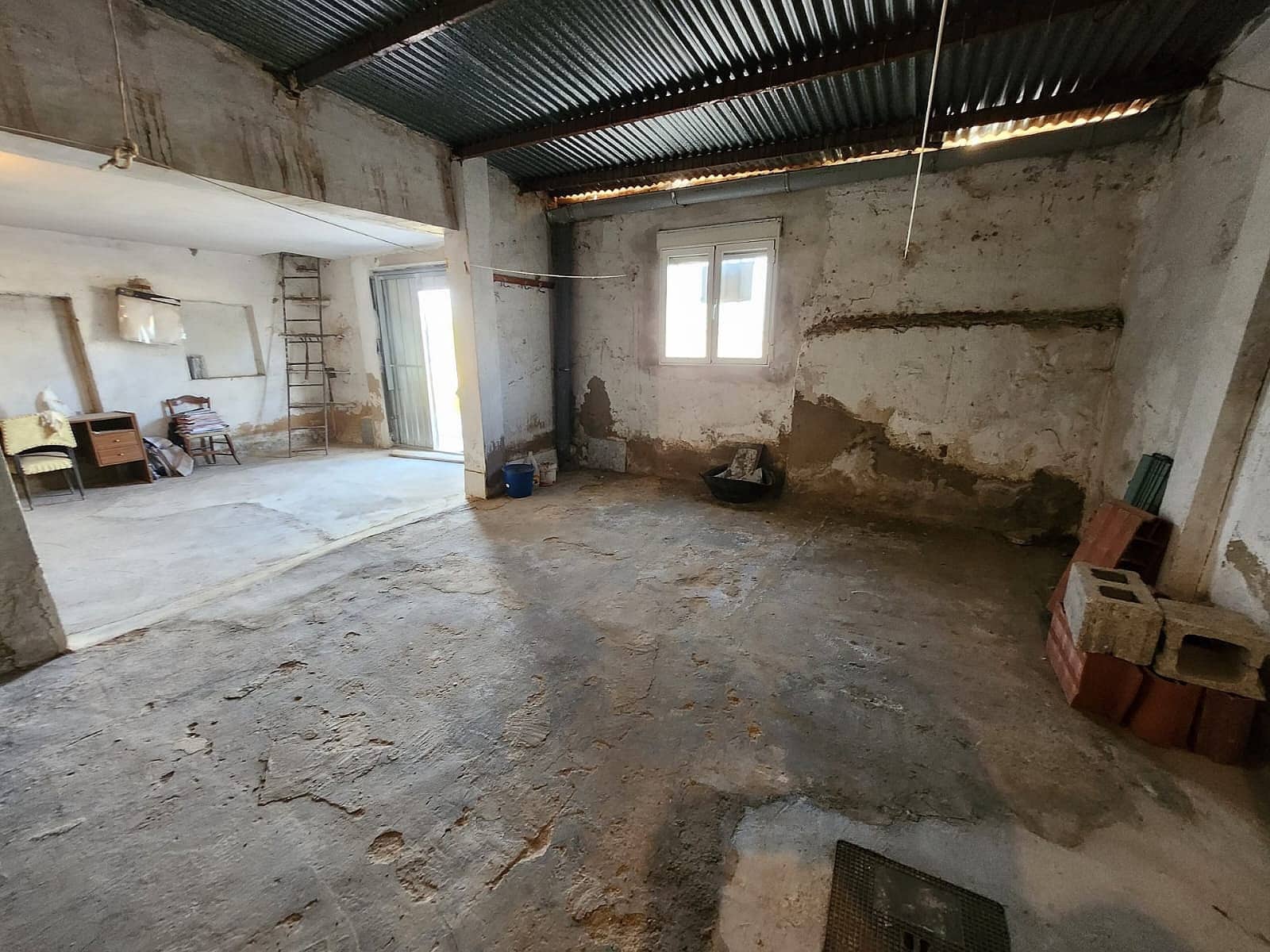 6 soverom Hus til salgs i Yecla med svømmebasseng garasje - € 119 500 (Ref: 9385149)