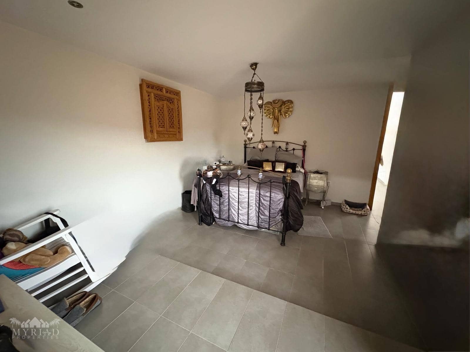 6 bedroom Villa for sale in Pinoso with pool - € 649,995 (Ref: 9387493)