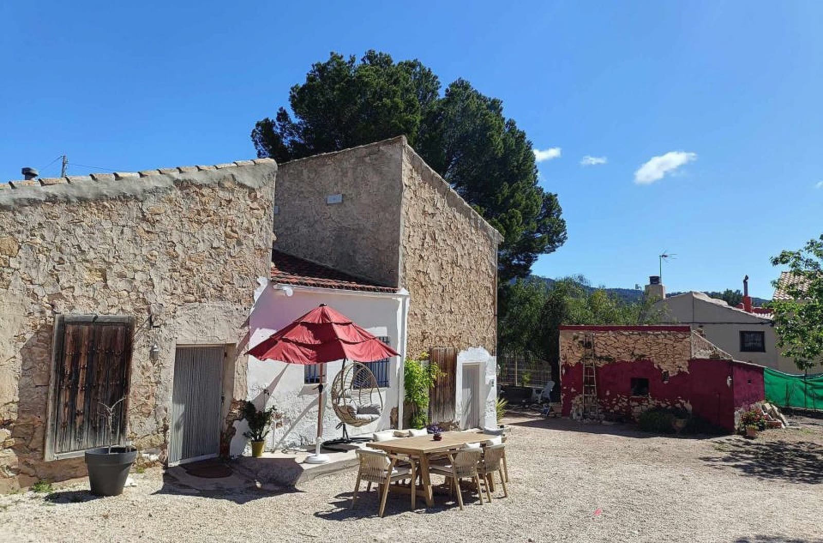 3 soveværelse Finca/Landehus til salg i La Romana med swimmingpool - € 339.000 (Ref: 9396855)