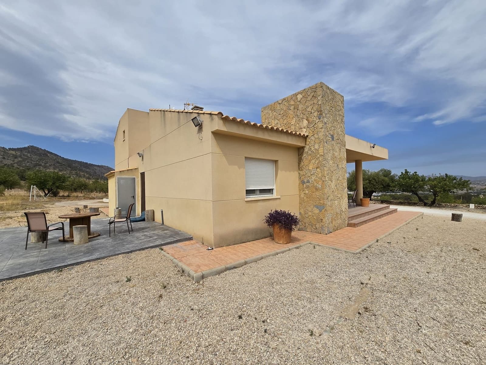 4 Zimmer Villa zu verkaufen in Salinas mit Pool Garage - 315.000 € (Ref: 9398842)