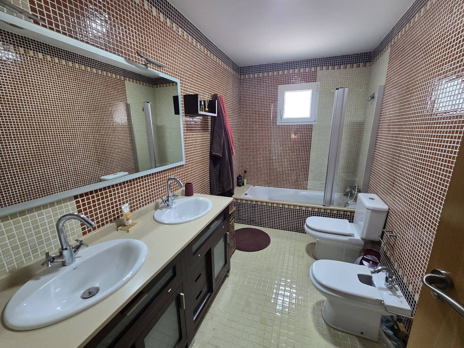 4 Zimmer Villa zu verkaufen in Salinas mit Pool Garage - 315.000 € (Ref: 9398842)