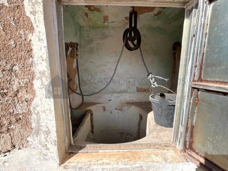 2 soveværelse Finca/Landehus til salg i Elda med swimmingpool - € 150.000 (Ref: 9400399)