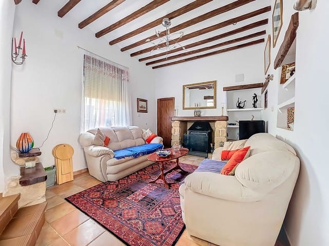 6 Zimmer Finca/Landgut zu verkaufen in Torre del Rico, Jumilla mit Pool Garage - 345.000 € (Ref: 9421912)